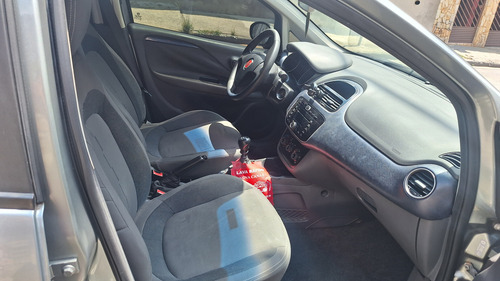 Fiat Punto 1.4 Attractive Flex 5p