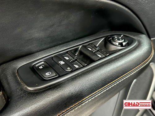 Jeep Compass 2.0 16V FLEX LONGITUDE AUTOMÁTICO