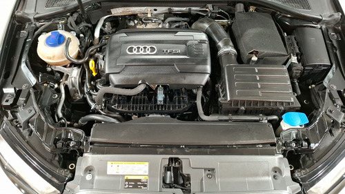 Audi A3 1.8 TFSI AMBIENTE S TRONIC