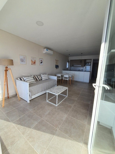 Imagen 3 de 13 de Departamento Frente Al Mar A Estrenar Pinamar Dueño Vende