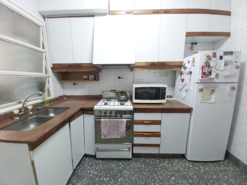 Departamento 4 Ambientes Venta Flores Balcon