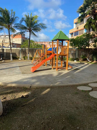 Imagen 11 de 11 de Apto. Residencias Punta Brava