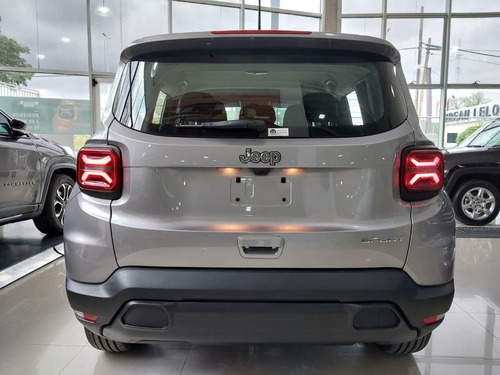 Imagen 14 de 25 de Jeep Renegade 2023