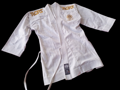 Karategui (kimono) Deluxe Karate