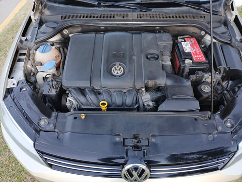 Volkswagen Vento 2.5 Luxury 170cv Tiptronic