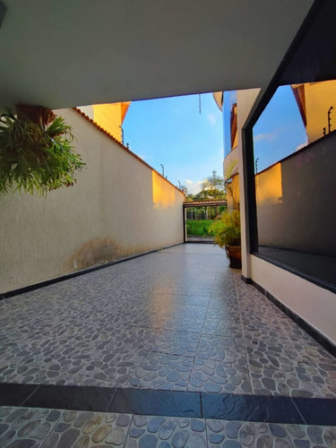 Imagen 17 de 23 de As En Venta Casa En Urbanización Agua Clara As