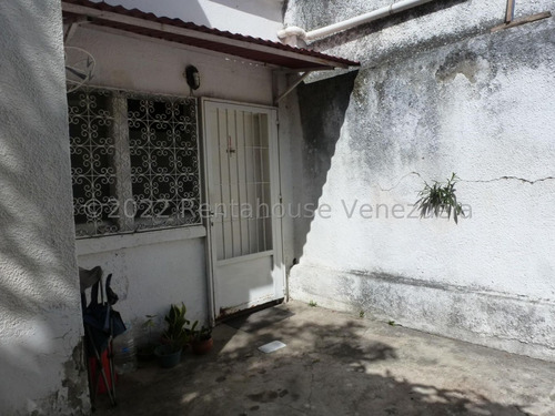 Imagen 7 de 30 de Lmgc Vende Espectacular Casa En Los Palos Grandes Cod: 23-4259