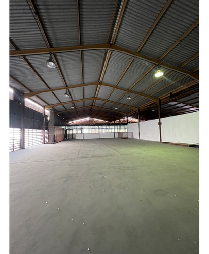 Galpón En Venta En Guaicay (las Minas De Baruta) 3499 Mts2