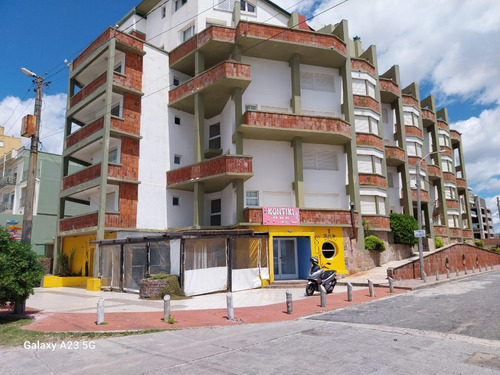 Venta Edificio 50 Dormitorios Zona Centro Con Cochera