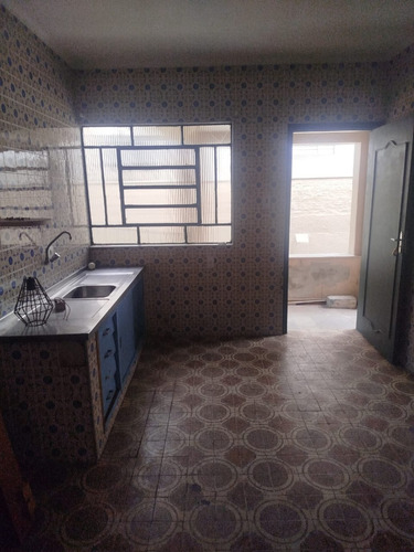 7 Casas Para Renda Ou Familiar - Próximo Metro Sacoma
