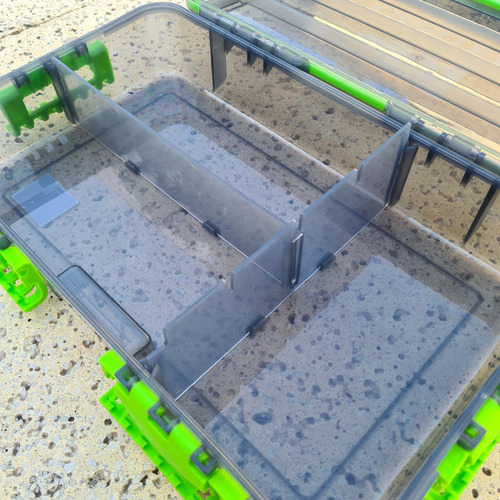 Imagen 4 de 7 de Caja Estanca Caster Señuelos 3 Divisiones 35,5x22x8cm E004