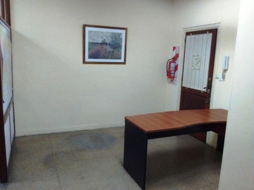 Imagen 3 de 5 de Oficina En Venta En Caseros