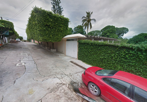 Sg - Casa De Recuperacion Bancaria En Privada Jardin , Villa Alta, Veracruz