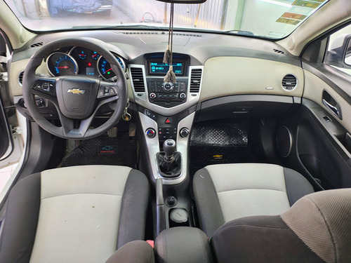 Chevrolet Cruze 1.8 Lt Mt