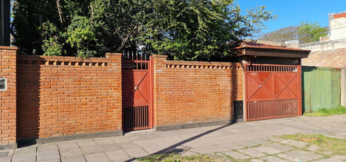 Venta Casa 5 Ambiente Cochera Cubierta Wilde