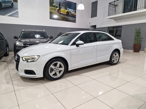 Audi A3 Sedan 1.4 Tfsi Attraction Flex Tiptronic 4p
