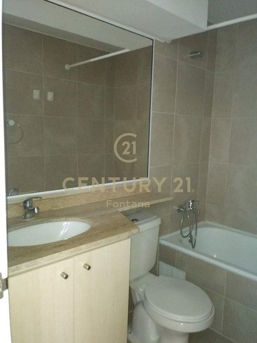Venta De Departamento En Sector Residencial De La Serena
