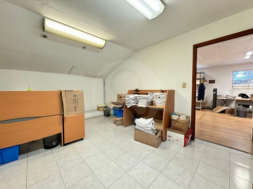 Bodega Comercial En Venta En Santa María La Ribera