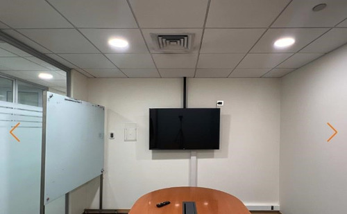Amplio Piso En Edificio Cercano A Metro Alcántara