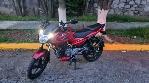 Imagen 3 de 10 de Bajaj Pulsar 135