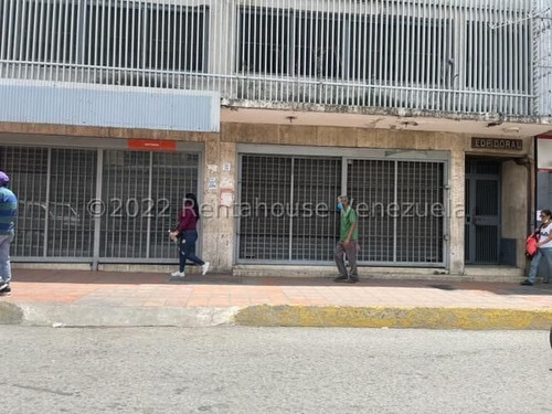 Local Comercial En Venta En La Candelaria.