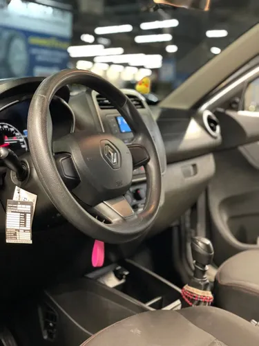 Renault Kwid 1.0 Outsider Mt