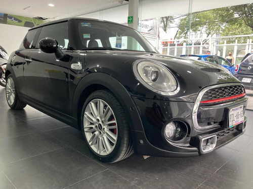 Imagen 3 de 13 de Mini Cooper S 2017 2.0 Hot Chili At