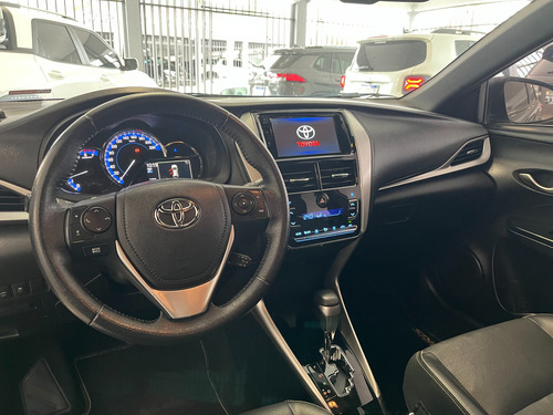 Toyota Yaris 1.5 16V FLEX XS MULTIDRIVE