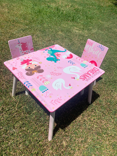 Mesa Con Sillas Infantil