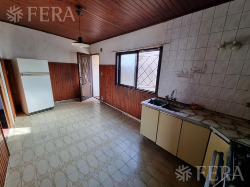 Imagen 1 de 12 de Venta Ph 3 Ambientes Con Balcón Aterrazado En Villa Dominico (30133)