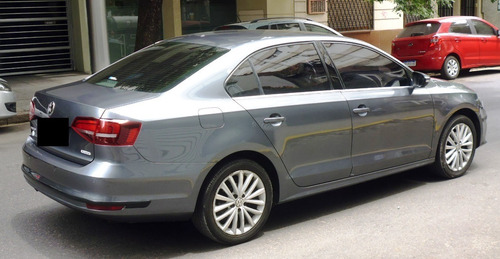 Imagen 4 de 25 de Volkswagen Vento 1.4 Highline Aut