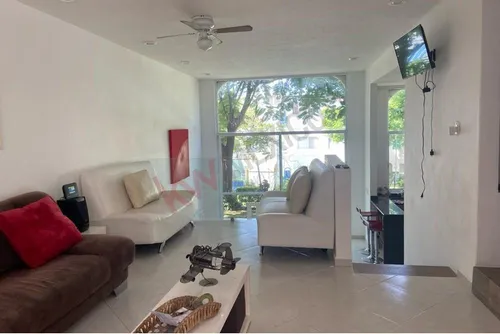 Casa En Venta En Tequesquitengo Club Naútico Teques C.p. 62915