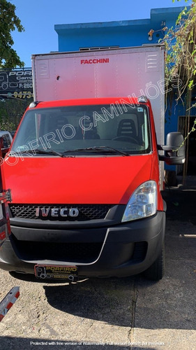 Imagem 1 de 15 de Iveco 35s14