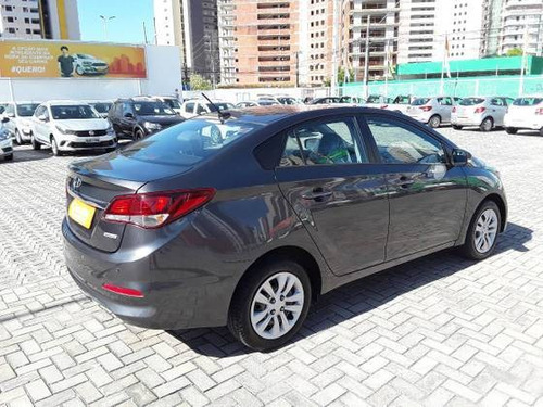 Imagem 7 de 9 de Hyundai Hb20s 1.6 Comfort Plus 16v Flex 4p Automático