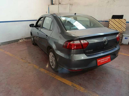 Volkswagen Voyage 1.6L MT Highline - 74 kW/101 CV