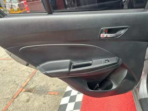 Suzuki Swift DZIRE 1.2 AT