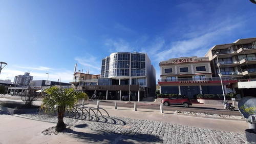 Imagen 16 de 16 de Apartamento En Primera Fila Frente Al Mar.