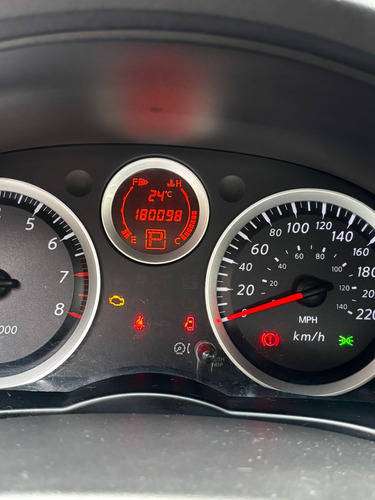 Nissan Versa 1.6 16v Sl Aut. 4p