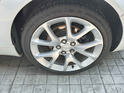 Imagen 7 de 13 de Buick Regal 2017 4p Gs L4/2.0/t Aut