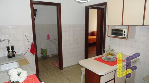 Apartamento - Bairro Centro Scs - 17234