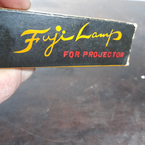 Imagem 7 de 8 de Lampada T8 Para Projetor Fuji Fujiscope M1 Na Caixa