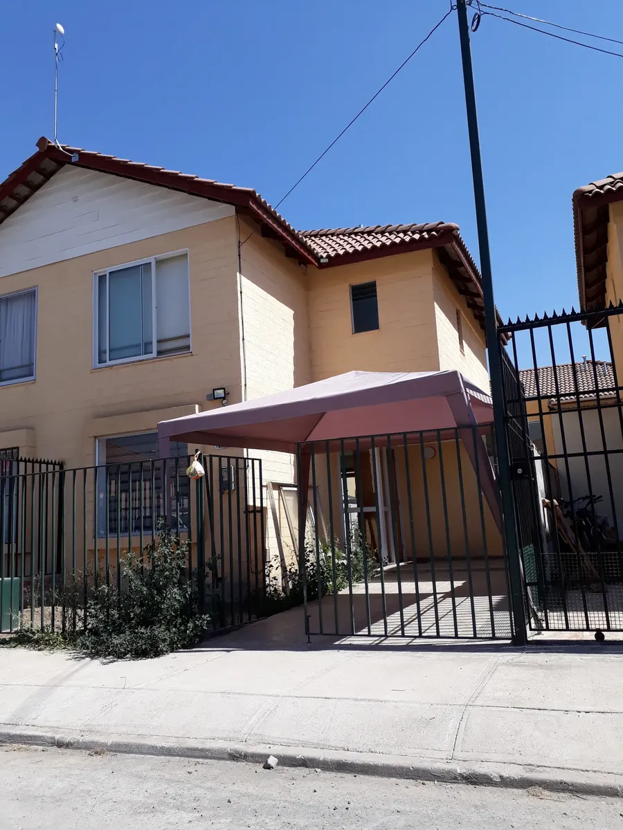 Imagen 1 de 29 de Casa En Venta Paiguano 17217, Maipú, Chile