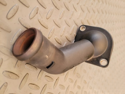 Tapa De Termostato Jetta Clasico 2013 (Usado)