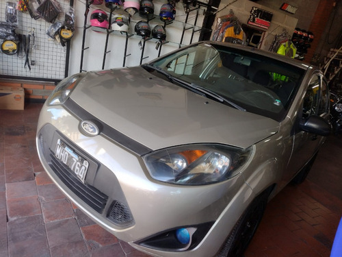 Ford fiesta ambiente plus mp3 ambiente plus