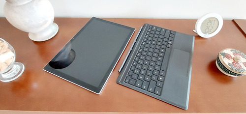 Microsoft Surface Pro 7 Plus I7 1 Tera | Excelente (Usado)