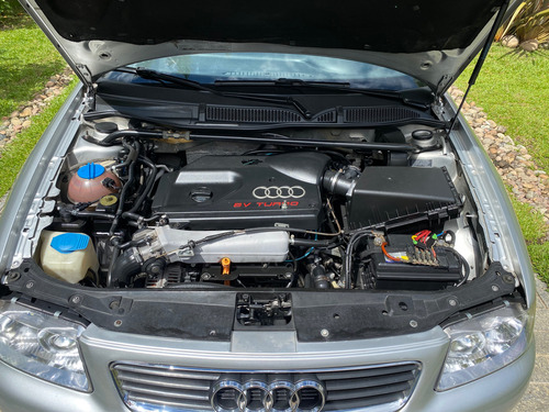 Audi 2p 1.8 2002 Turbo