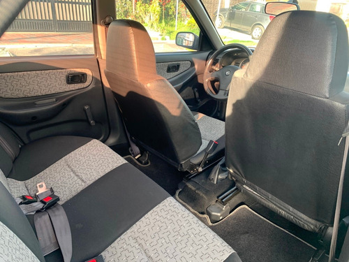 Nissan Sentra B13