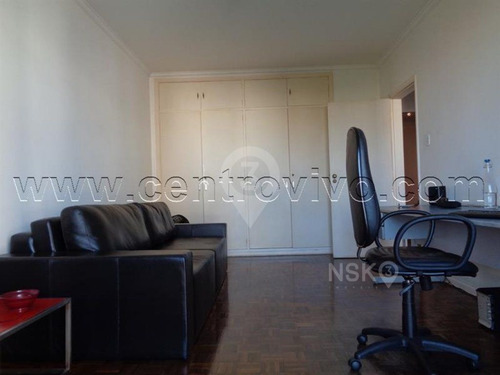 Imagem 7 de 15 de 2 Dormitorios, 1 Sala, 3 Banheiros, Apartamento Contem 138m², Armarios Embutidos E Uma Sacada - Ed1173