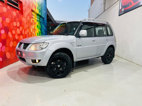 Mitsubishi Pajero TR4 2.0 4X4 FLEX AUTOMÁTICO