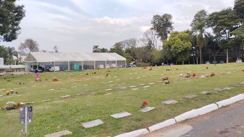 Jazigo Familiar Perpétuo No Cemitério Primaveras 1 Em Guarulhos-sp